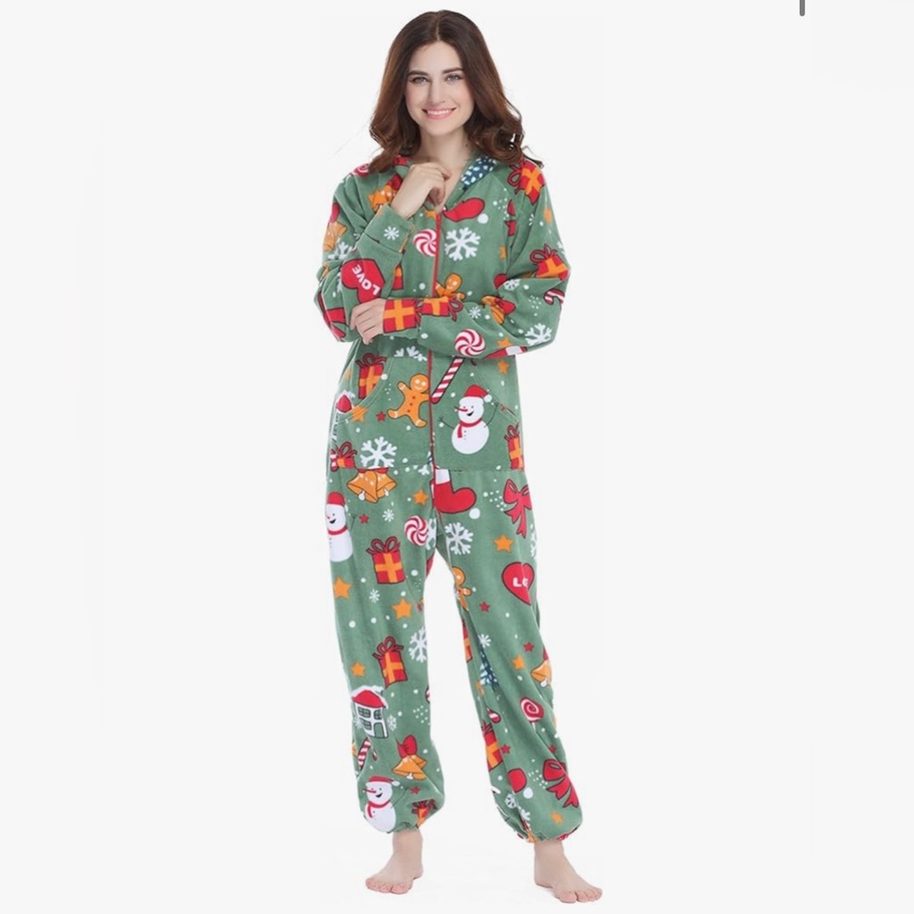 Amazon Green Holiday Print Women's Onesie Pajama